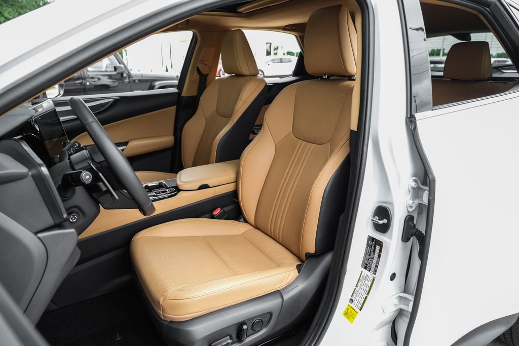 Used 2024 Lexus NX 350 AWD image 8