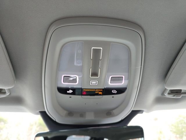 New 2026 Volvo XC90 B6 Plus w/ Protection Package Premier image 35