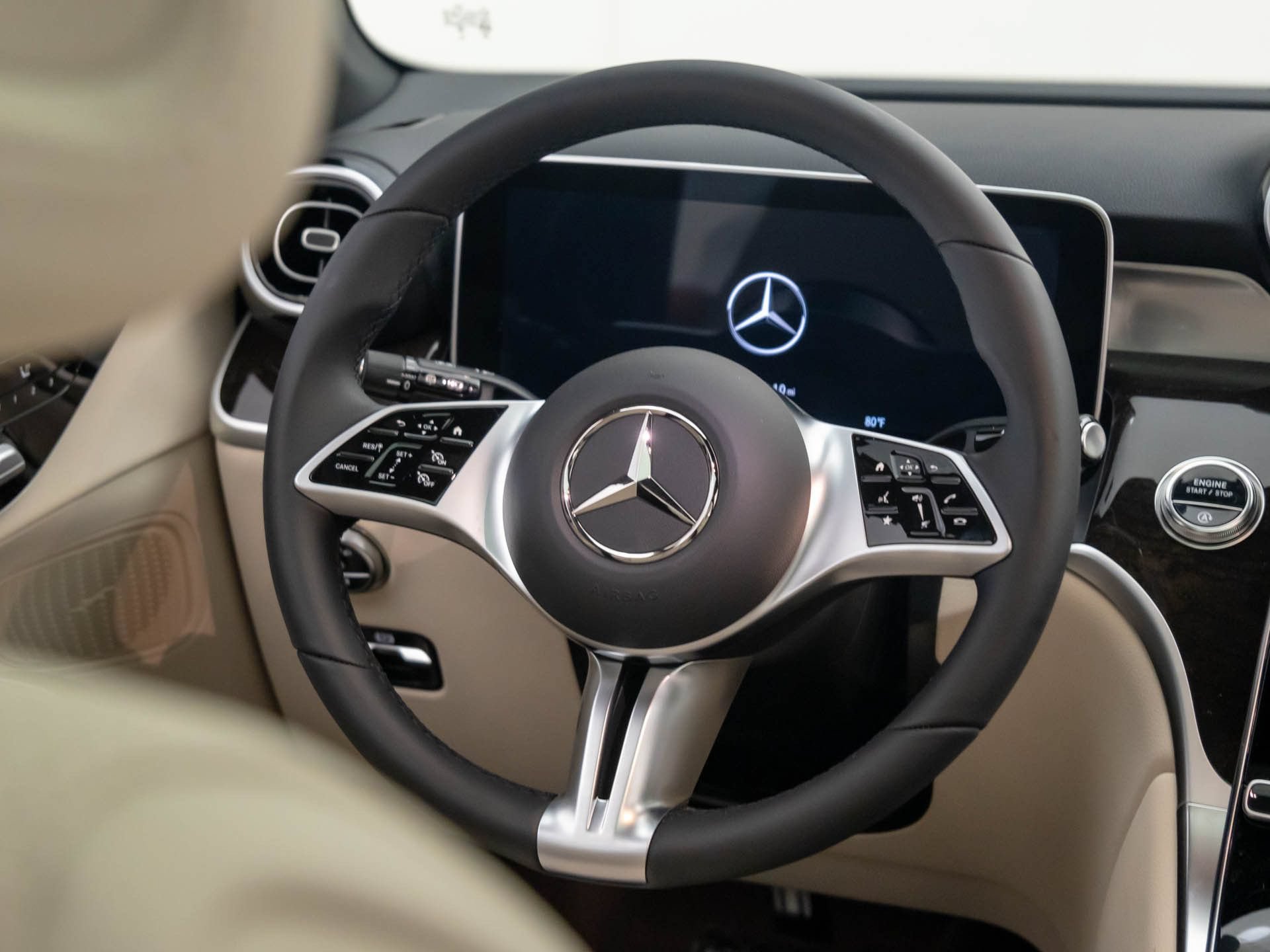 New 2026 Mercedes-Benz GLC 300 4MATIC image 10