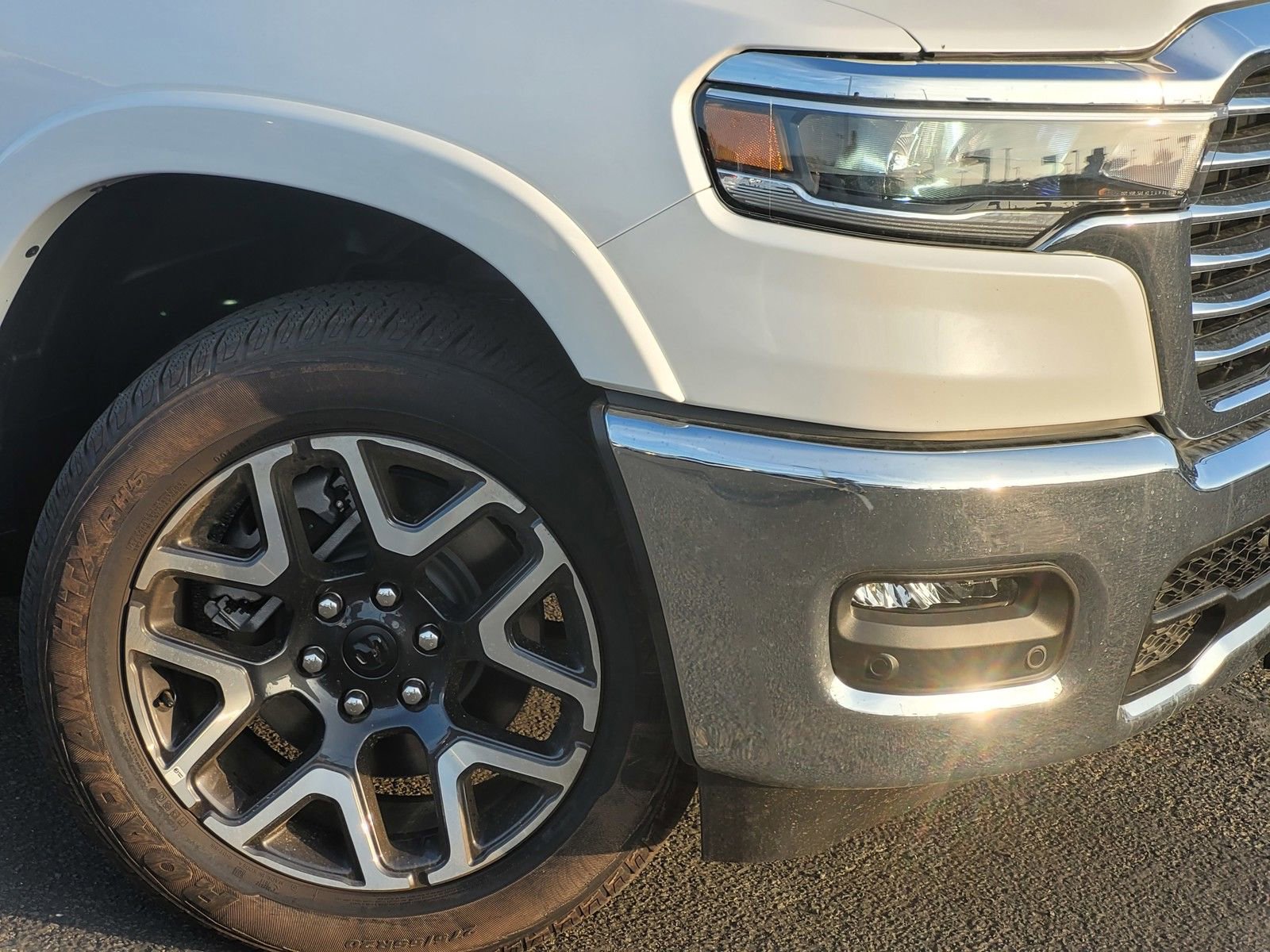 New 2025 RAM 1500 Laramie image 9