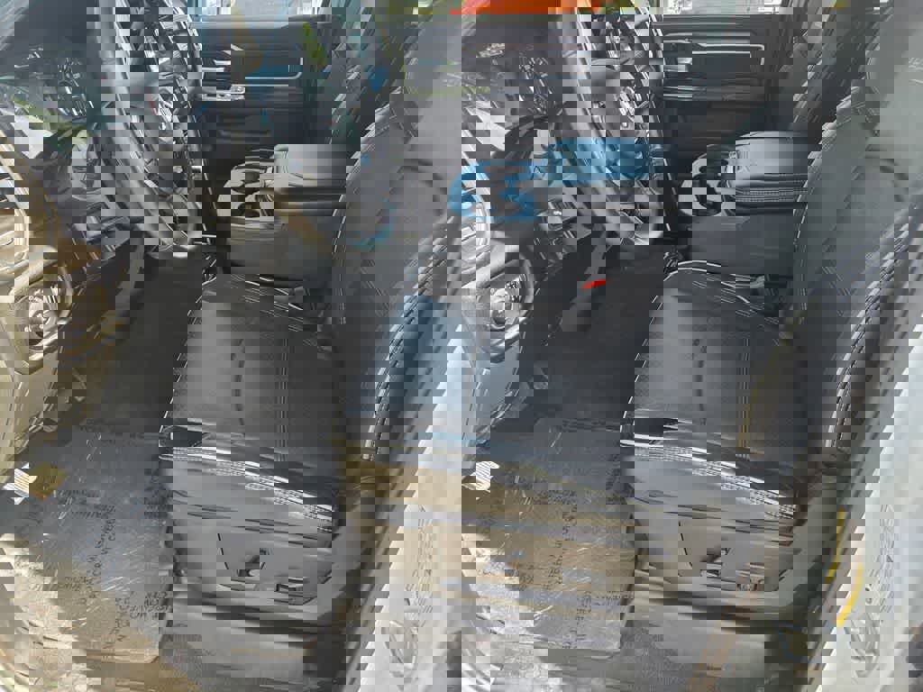 Used 2024 RAM 2500 Laramie image 17