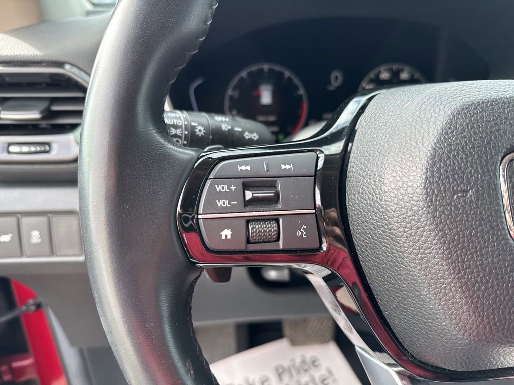 Certified 2025 Honda Pilot EX-L image 15