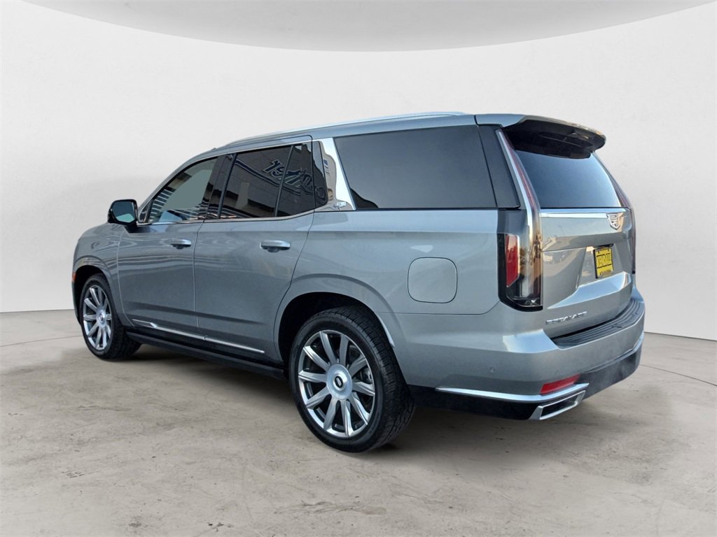 Used 2024 Cadillac Escalade Premium Luxury Platinum image 3