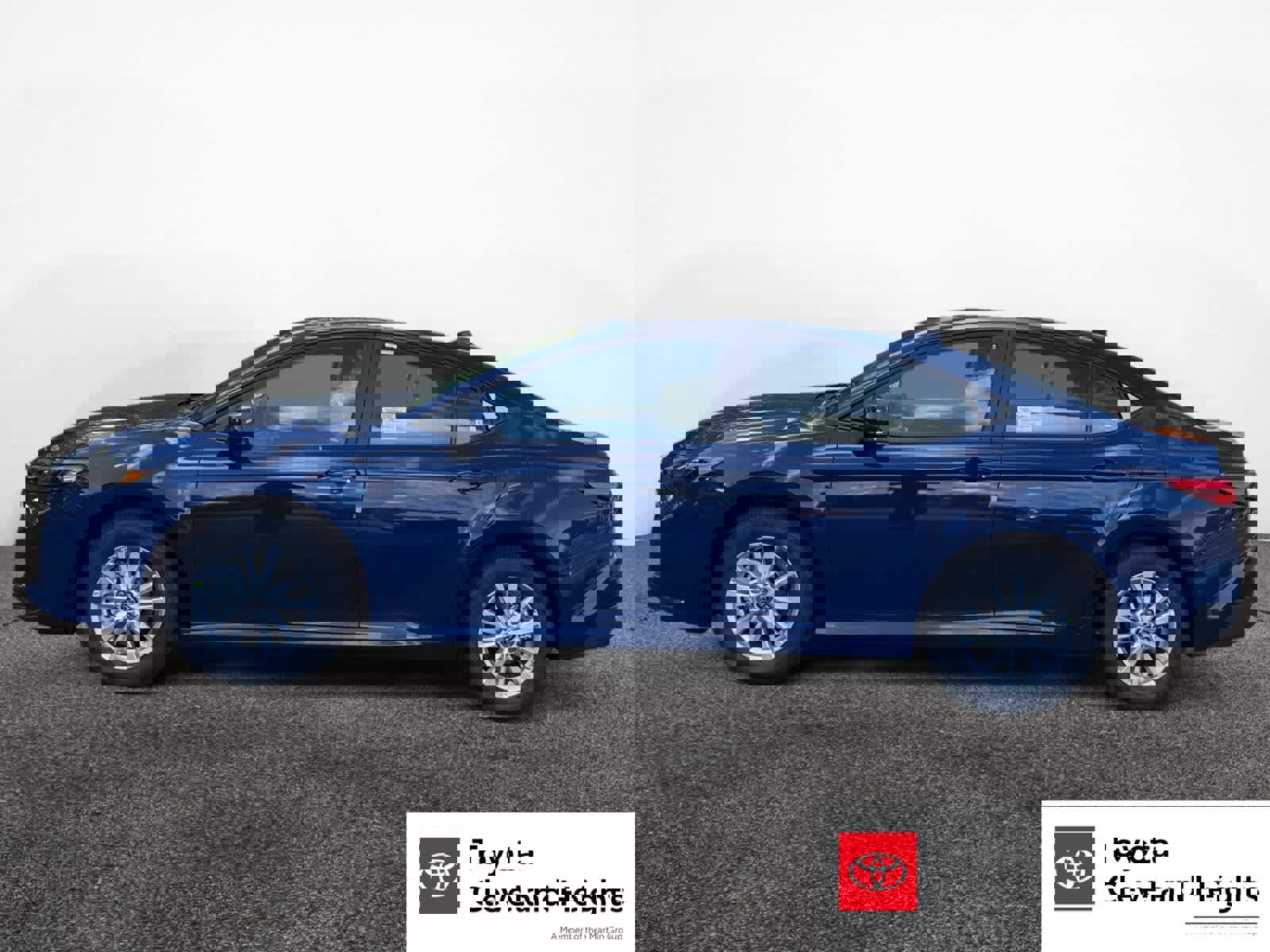 New 2026 Toyota Camry LE w/ Convenience Package image 2