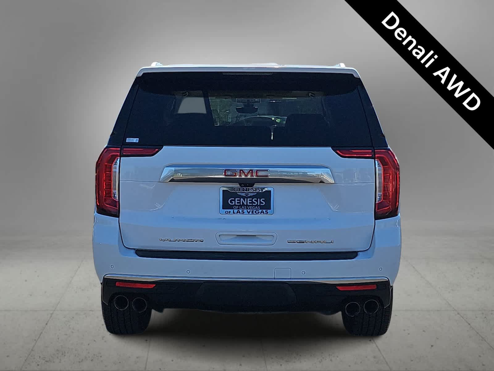 Used 2021 GMC Yukon Denali w/ Denali Premium Package AWD/4WD image 7