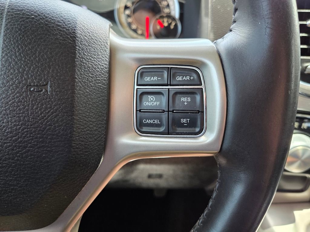 Used 2016 RAM 1500 Laramie w/ Convenience Group RWD image 32