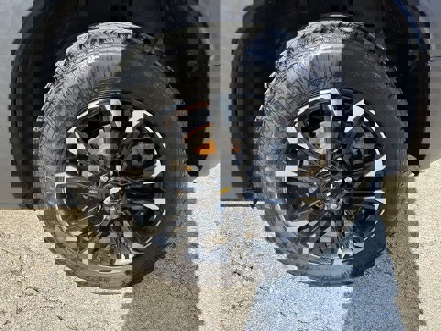 Used 2021 Chevrolet TrailBlazer LT w/ Convenience Package image 33