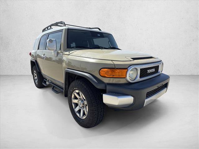 Used 2014 Toyota FJ Cruiser 4WD w/ Convenience Package image 3