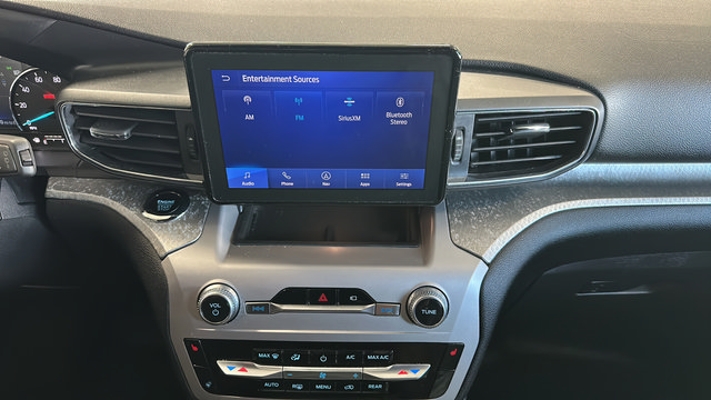 Used 2023 Ford Explorer Timberline w/ Timberline Technology Package AWD/4WD image 15