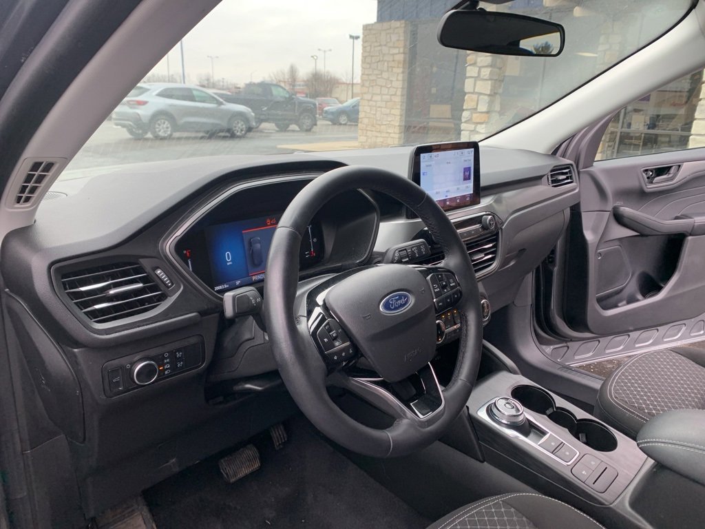 Used 2023 Ford Escape Active image 19