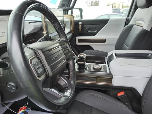 Used 2024 GMC Hummer EV 3X AWD/4WD image 6