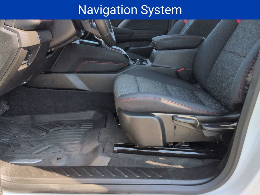Certified 2024 Chevrolet Colorado Z71 w/ LPO, Dark Essentials Package AWD/4WD image 10