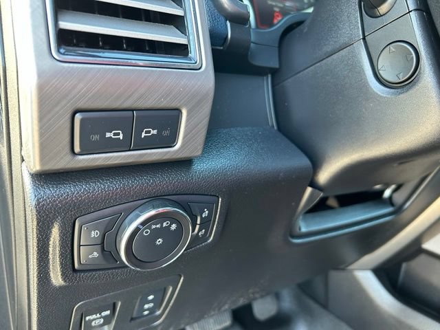 Used 2018 Ford F150 Limited AWD/4WD image 32