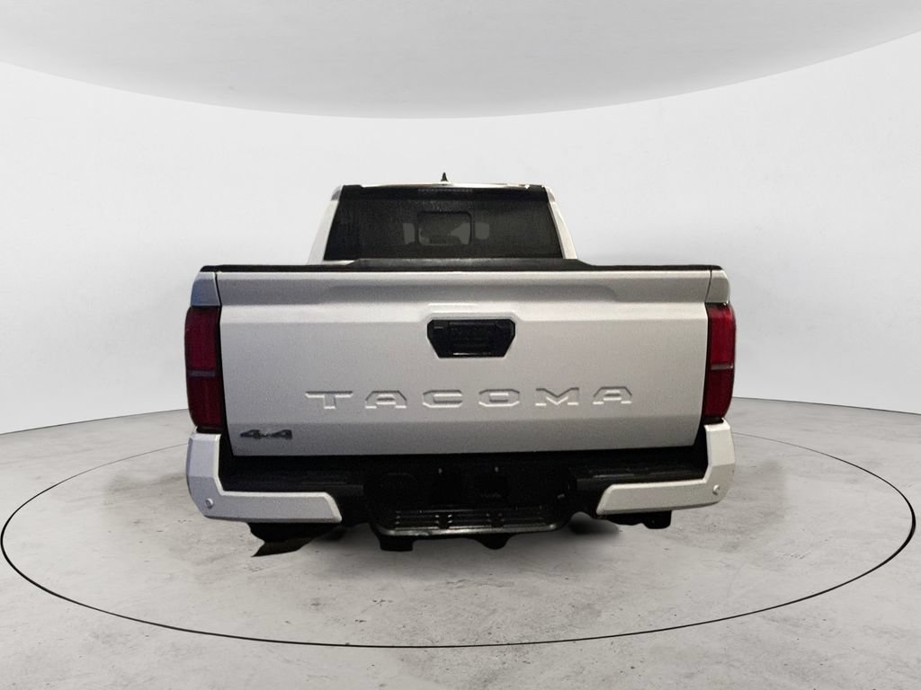 Used 2024 Toyota Tacoma SR5 AWD/4WD image 4