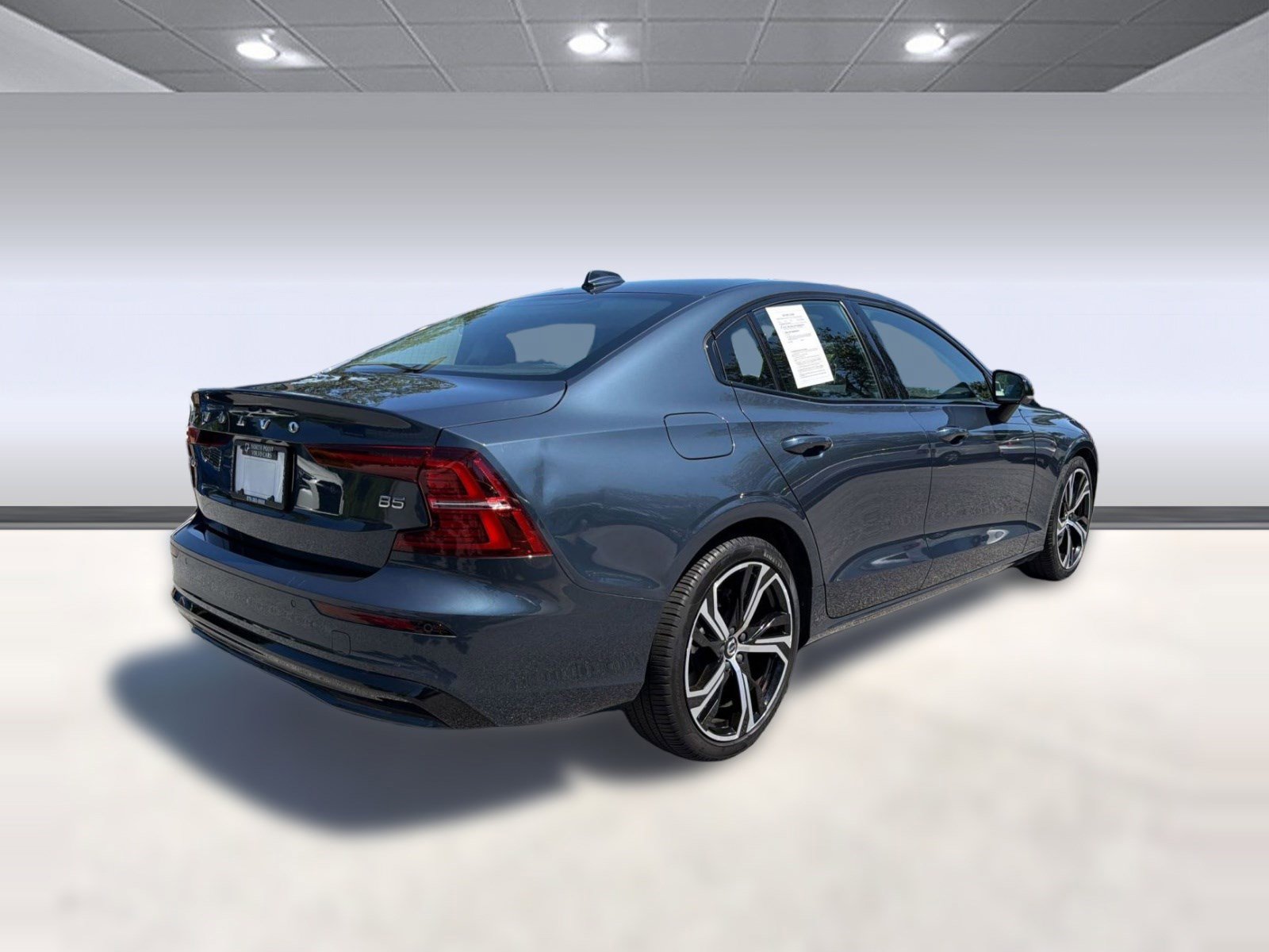 Certified 2023 Volvo S60 B5 Core w/ Climate Package FWD image 9