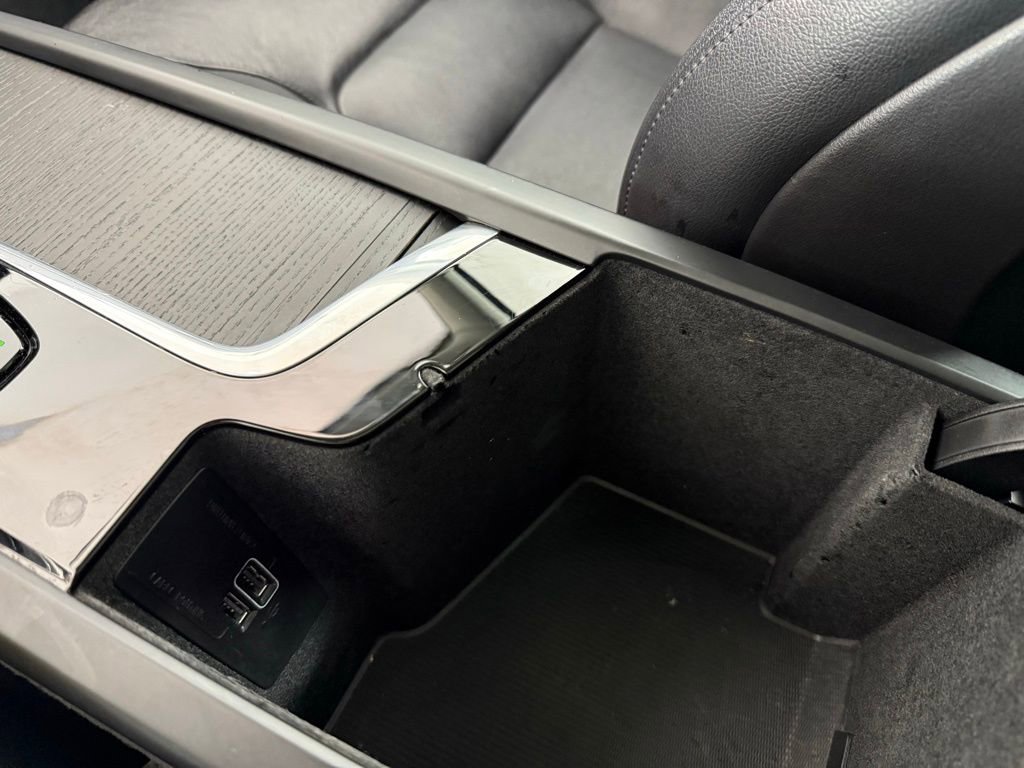 Used 2020 Volvo XC90 T5 Momentum image 27