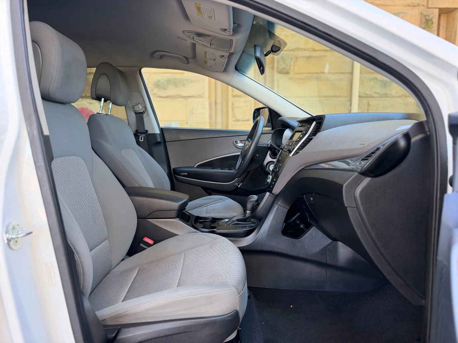 Used 2016 Hyundai Santa Fe Sport image 28