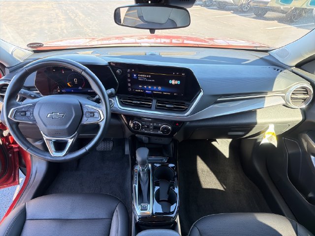 Used 2024 Chevrolet Trax ACTIV w/ Sunroof Package FWD image 14