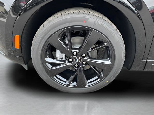 New 2026 Buick Envision Sport Touring image 24