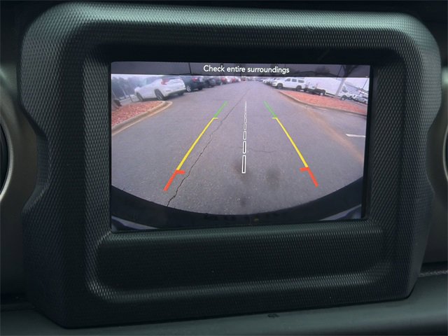 Used 2018 Jeep Wrangler Unlimited Sport S image 24