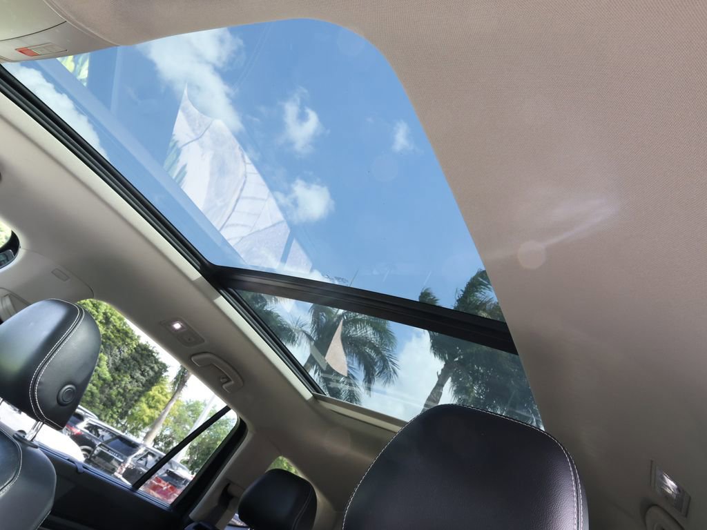 Used 2022 Volkswagen Atlas SE image 15