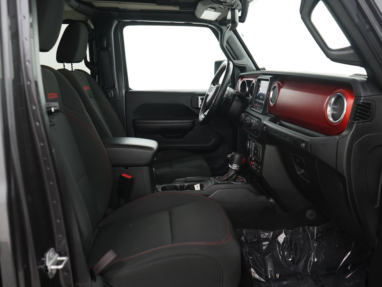 Used 2021 Jeep Wrangler Unlimited Rubicon w/ Uconnect 4C Nav & Sound Group AWD/4WD image 13
