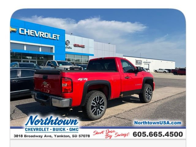 Used 2009 Chevrolet Silverado 1500 W/T w/ LS Package AWD/4WD image 9