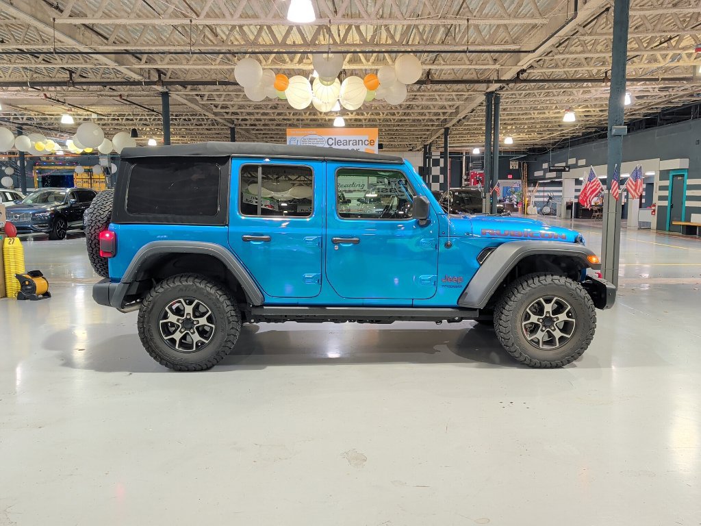 Used 2022 Jeep Wrangler Unlimited Rubicon w/ Dual Top Group AWD/4WD image 7