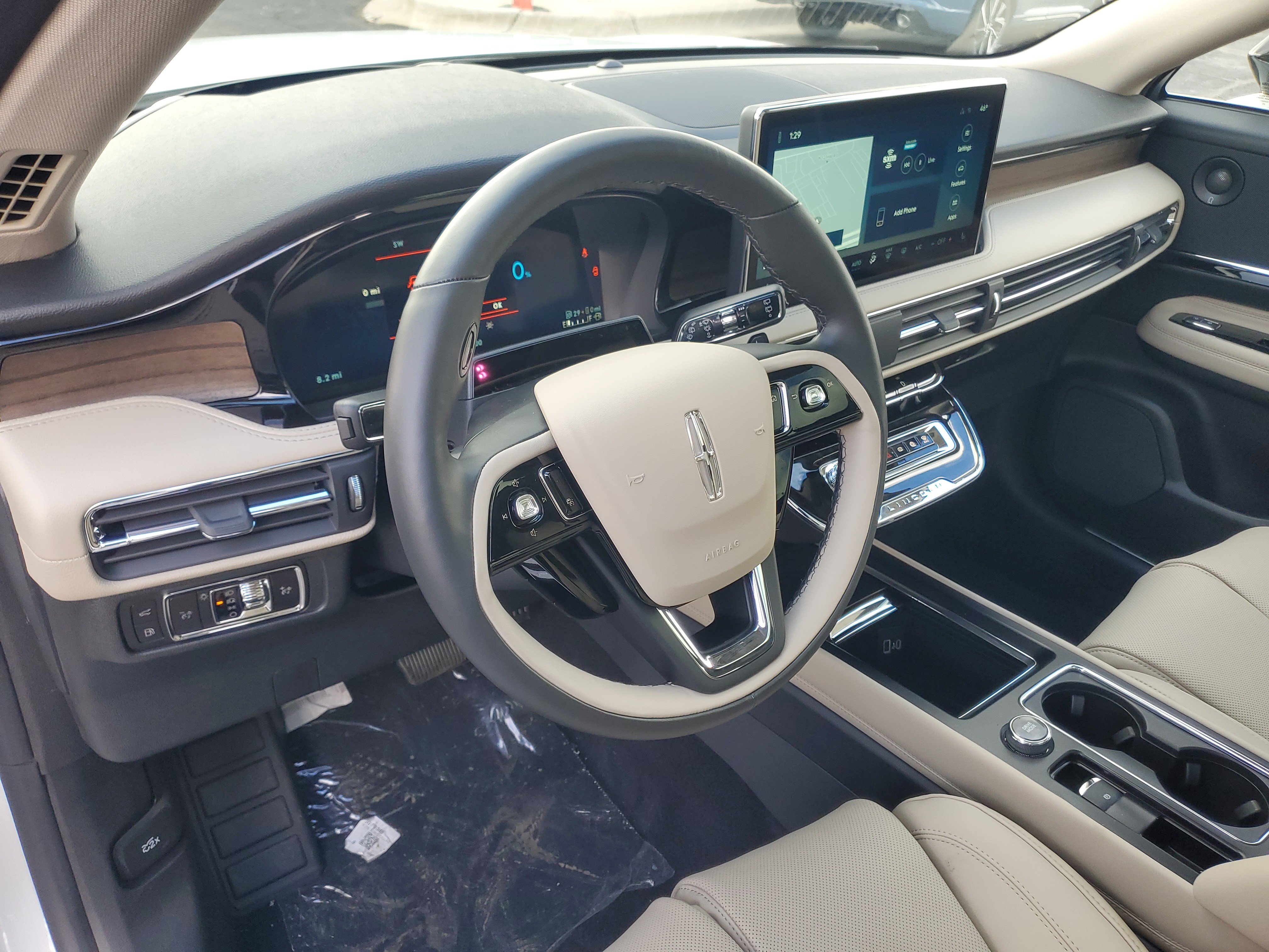 New 2026 Lincoln Corsair Grand Touring image 13