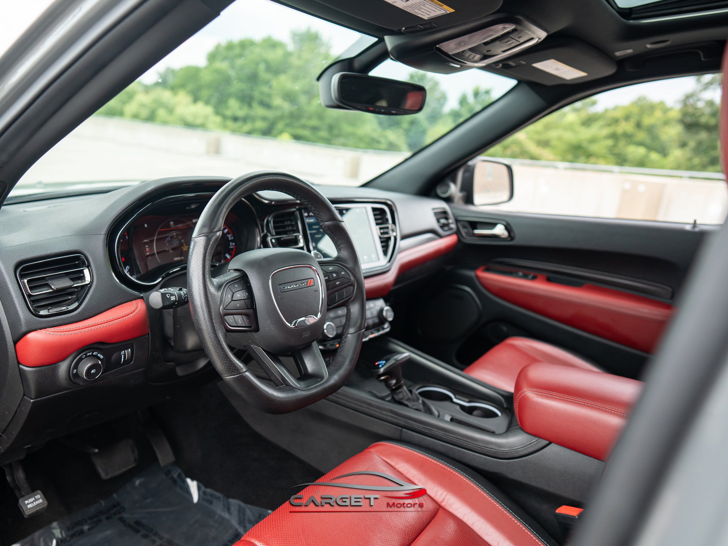 Used 2021 Dodge Durango R/T w/ Tow 'N Go Package AWD/4WD image 13