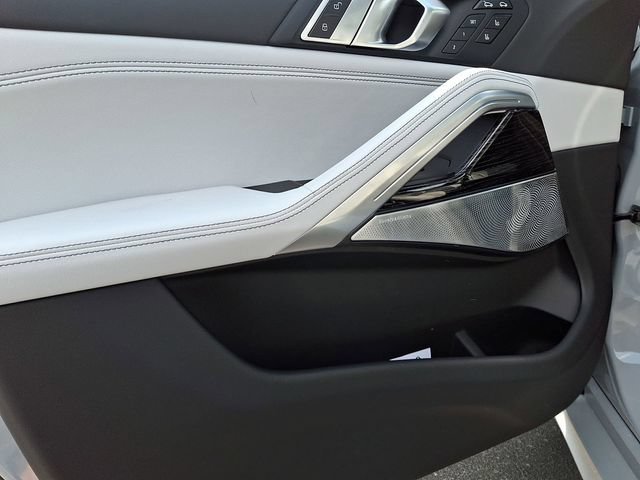 New 2027 BMW X6 M60i AWD/4WD image 10