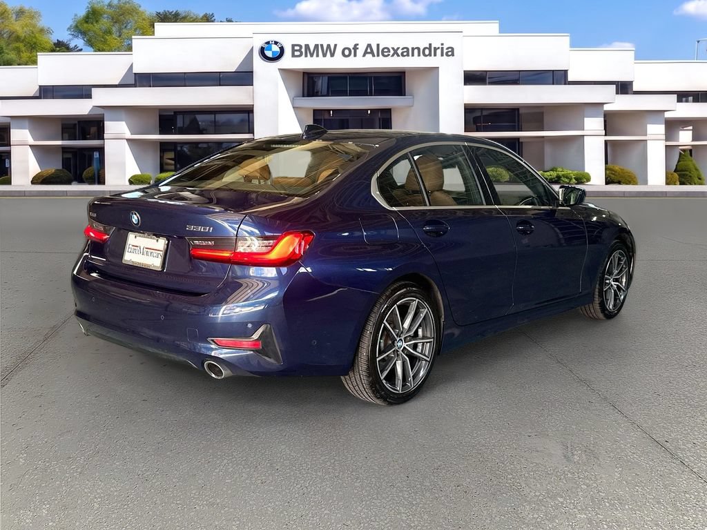 Used 2020 BMW 330i xDrive Sedan w/ Executive Package AWD/4WD image 5