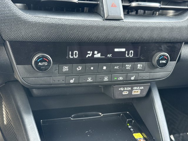 Certified 2026 Subaru Outback Limited AWD/4WD image 22