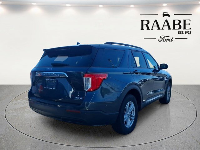 Used 2023 Ford Explorer XLT AWD/4WD image 11