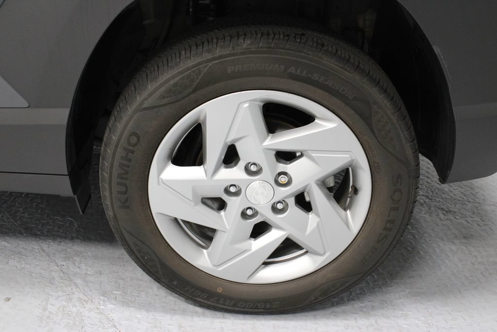 Certified 2024 Hyundai Kona SE AWD/4WD image 18