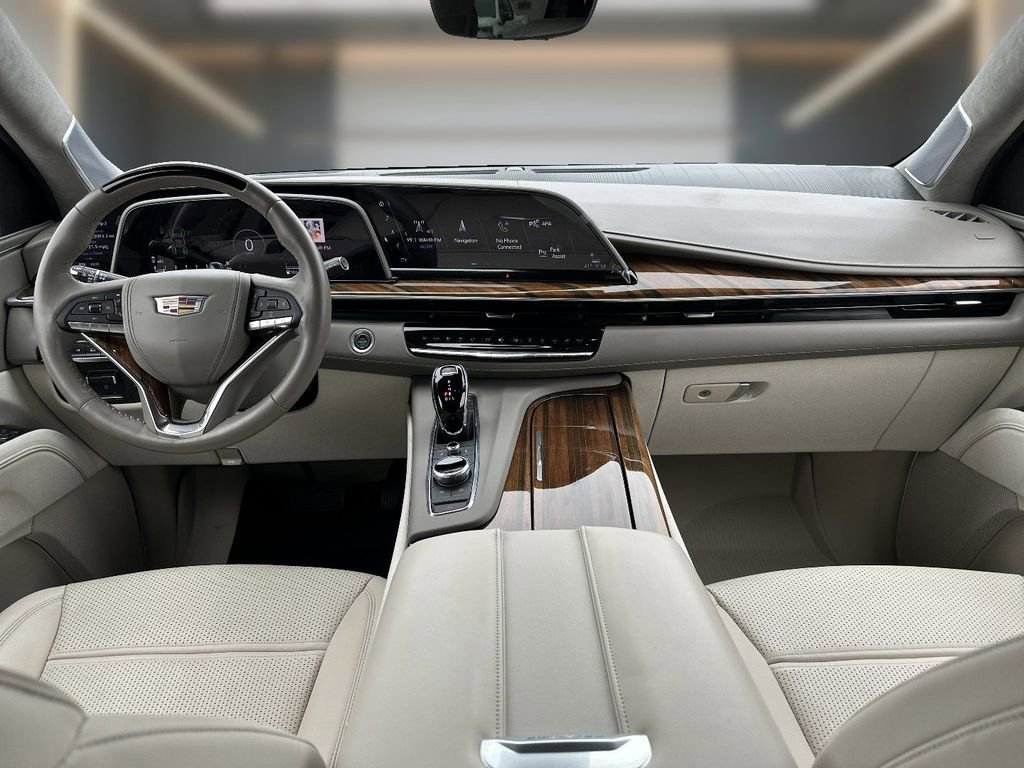 Certified 2024 Cadillac Escalade Premium Luxury Platinum w/ LPO, Floor Liner Package image 10