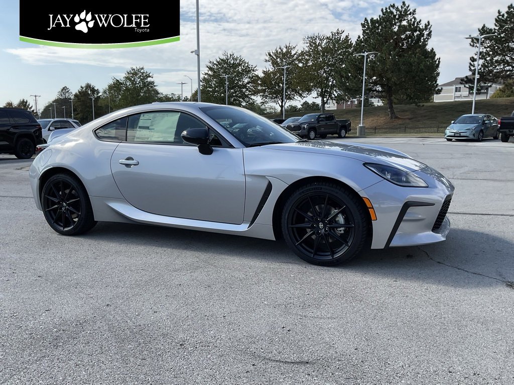 New 2025 Toyota GR86 Premium
