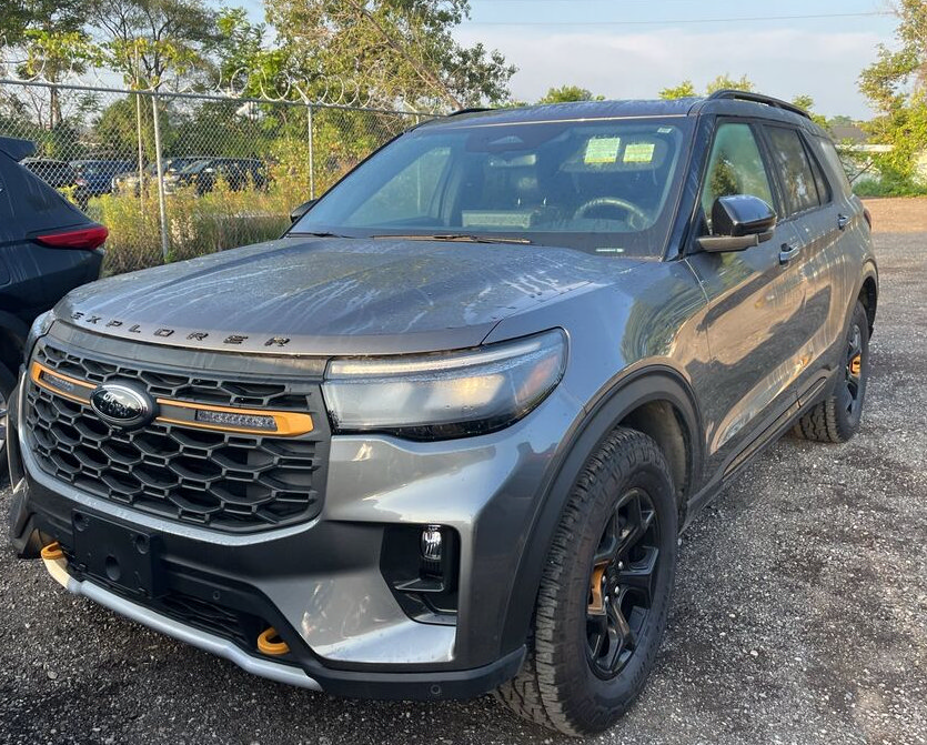 Used 2026 Ford Explorer Tremor w/ Tremor Ultimate Package AWD/4WD image 6