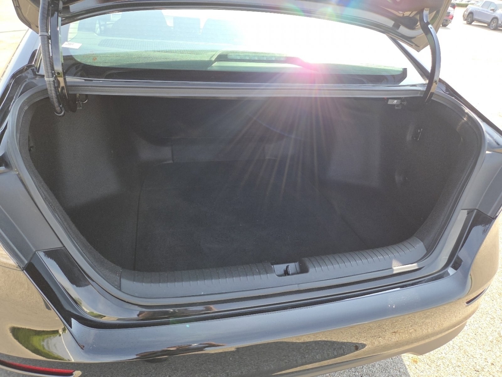 Used 2023 Honda Accord LX image 19