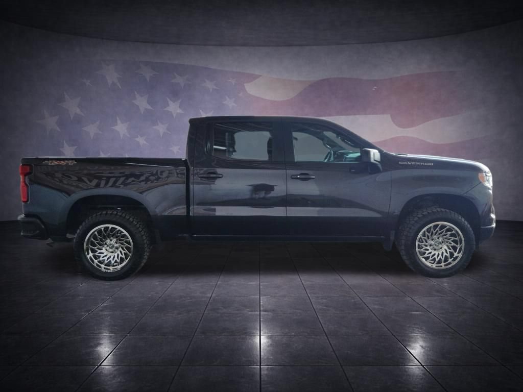 Used 2022 Chevrolet Silverado 1500 RST AWD/4WD image 6