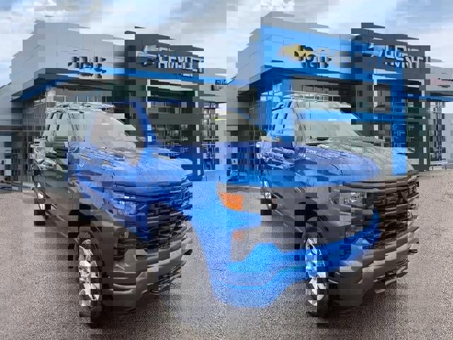 New 2026 Chevrolet Silverado 1500 Custom video 1