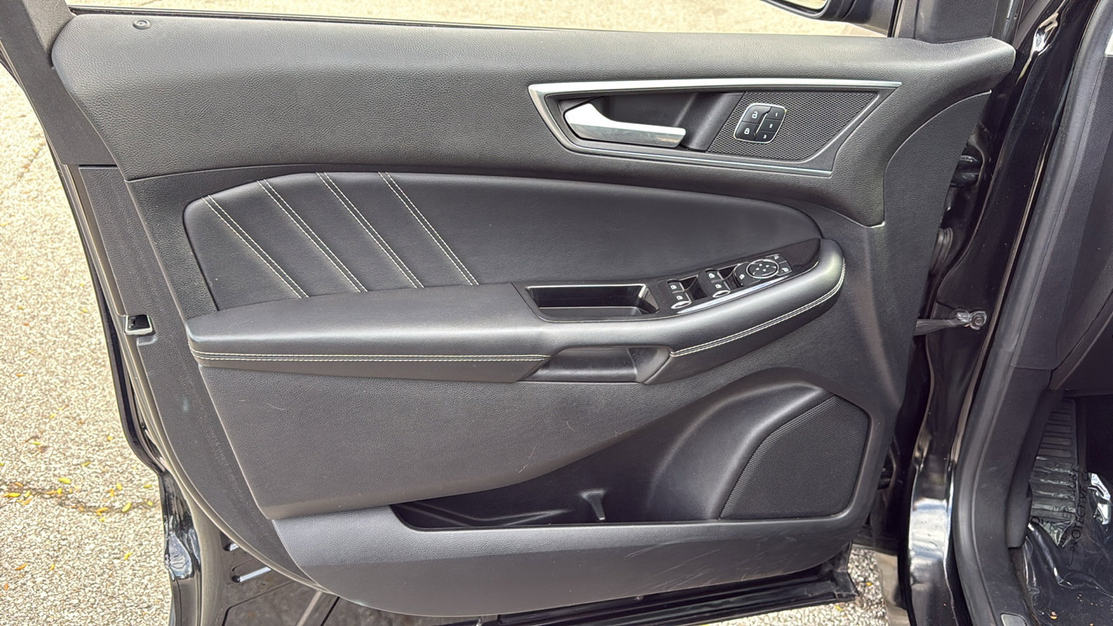 Used 2015 Ford Edge Sport w/ Equipment Group 401A image 10