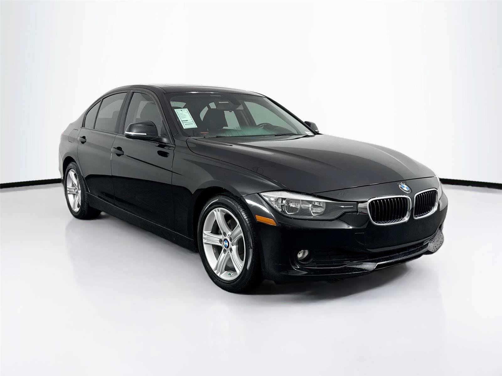 Used 2015 BMW 320i xDrive Sedan AWD/4WD image 9