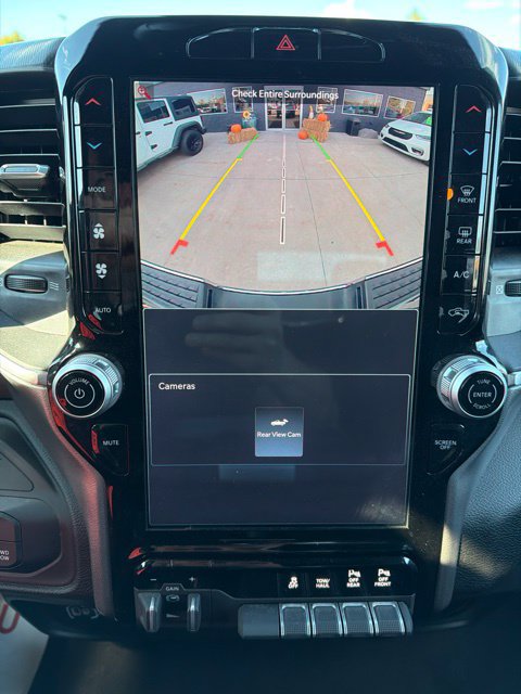 Certified 2026 RAM 2500 Big Horn AWD/4WD image 25