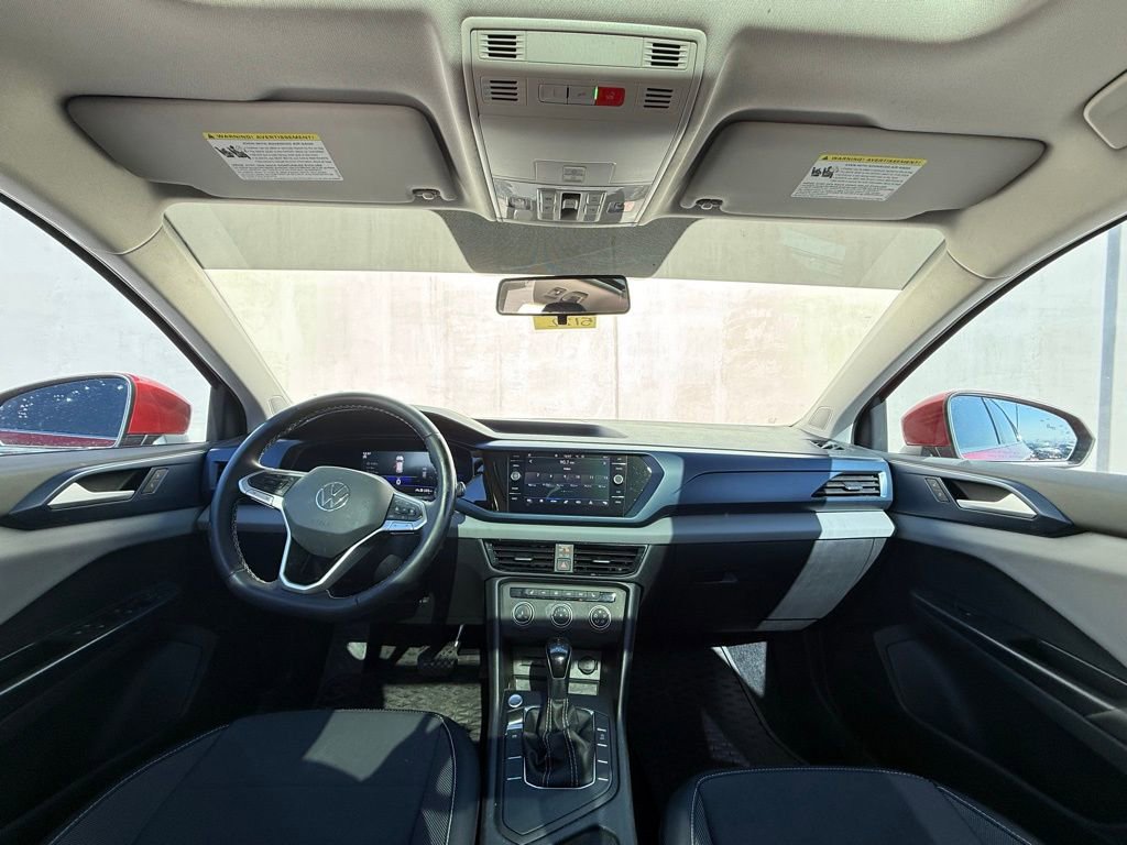 Certified 2022 Volkswagen Taos SE image 6
