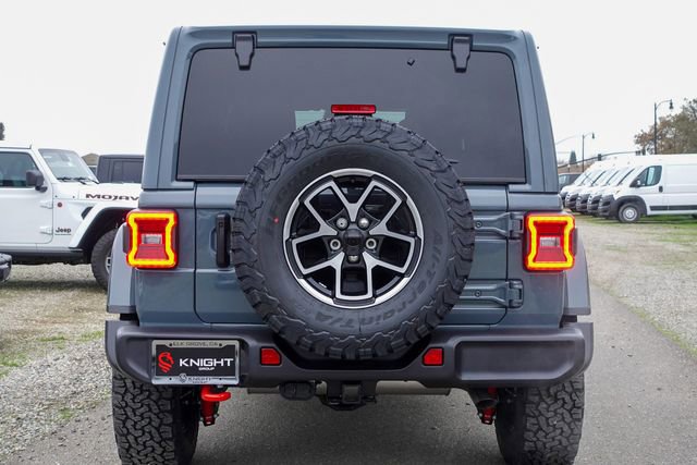 New 2026 Jeep Wrangler Unlimited Rubicon w/ Technology Group image 10