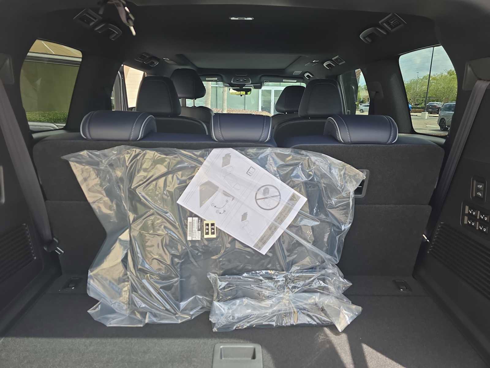 New 2026 INFINITI QX80 4WD w/ Sport Exterior Package image 11
