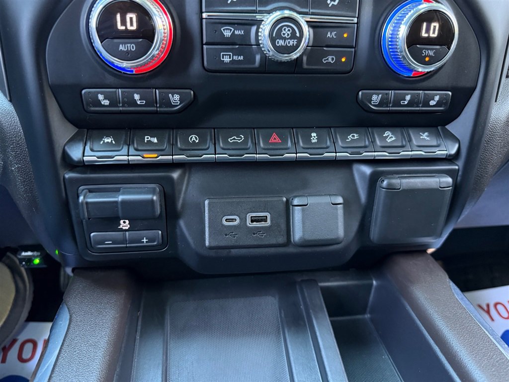 Used 2021 GMC Sierra 1500 Denali w/ Denali Ultimate Package AWD/4WD image 42