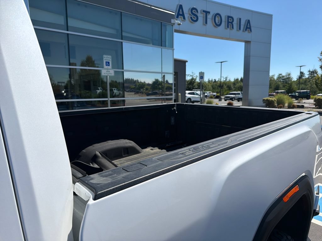 Used 2021 GMC Sierra 2500 Denali w/ Denali Ultimate Package AWD/4WD image 22