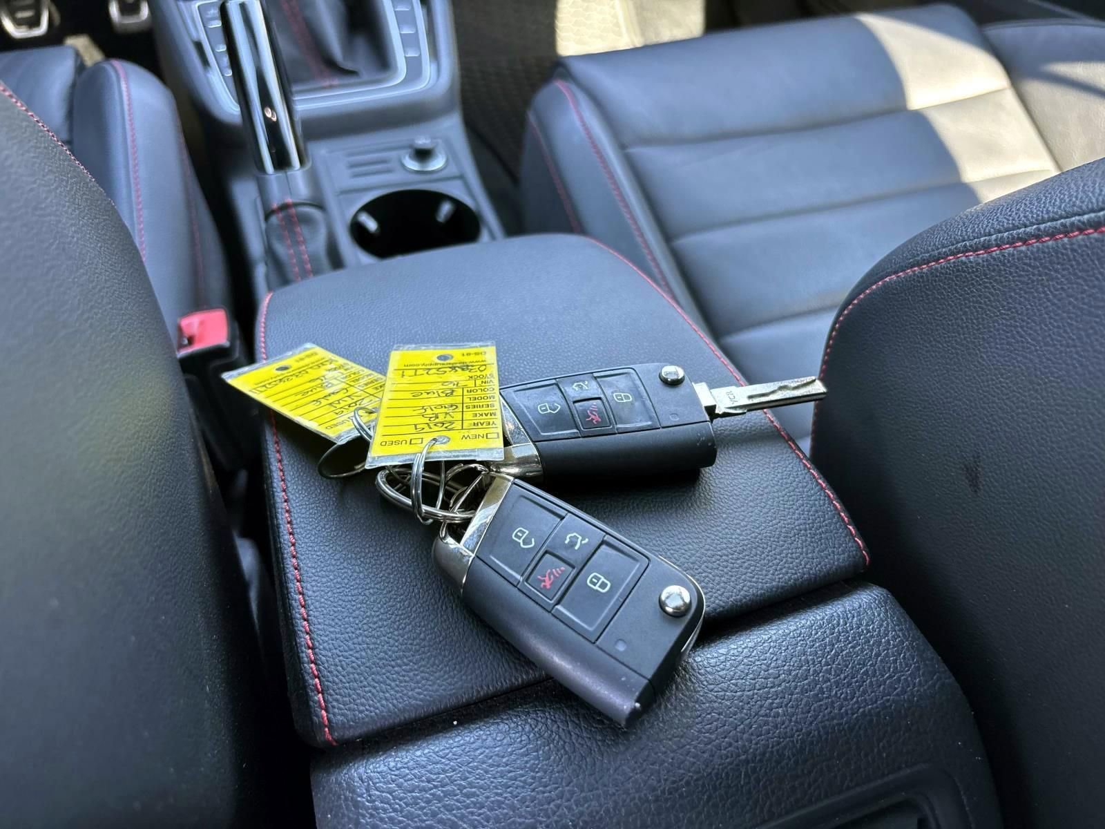 Used 2019 Volkswagen GTI S image 31